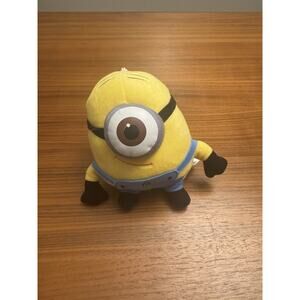 Dispicable Me One Eye Minion Stuart Plush Stuffed Character Animation Toy